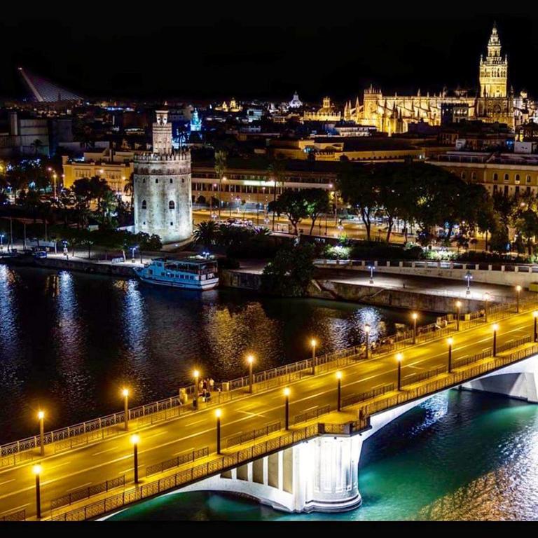 Like Home Sevilla - Museo Ngoại thất bức ảnh